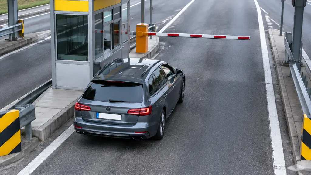 Czy autostrada A4 jest płatna? Zasady opłat i odcinki ważne dla kierowców w podróży